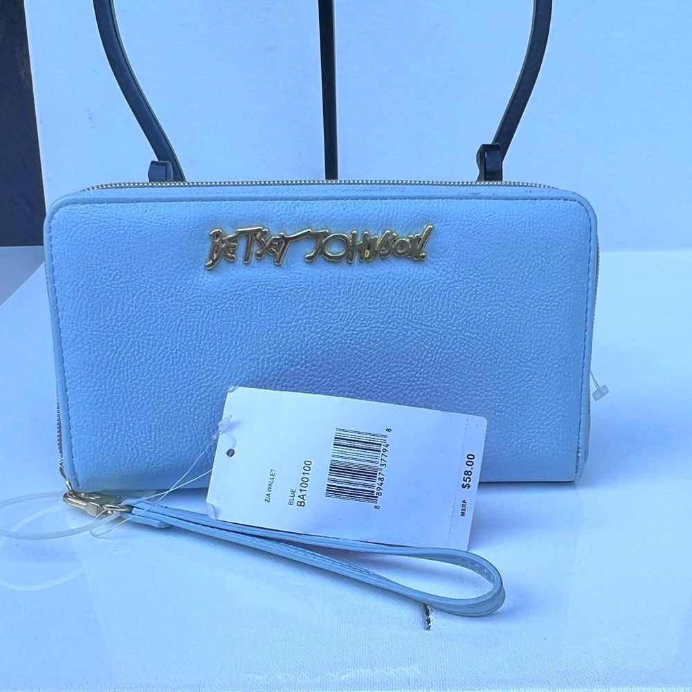 Betsey Johnson Pebbled Blue Zip Around wallet